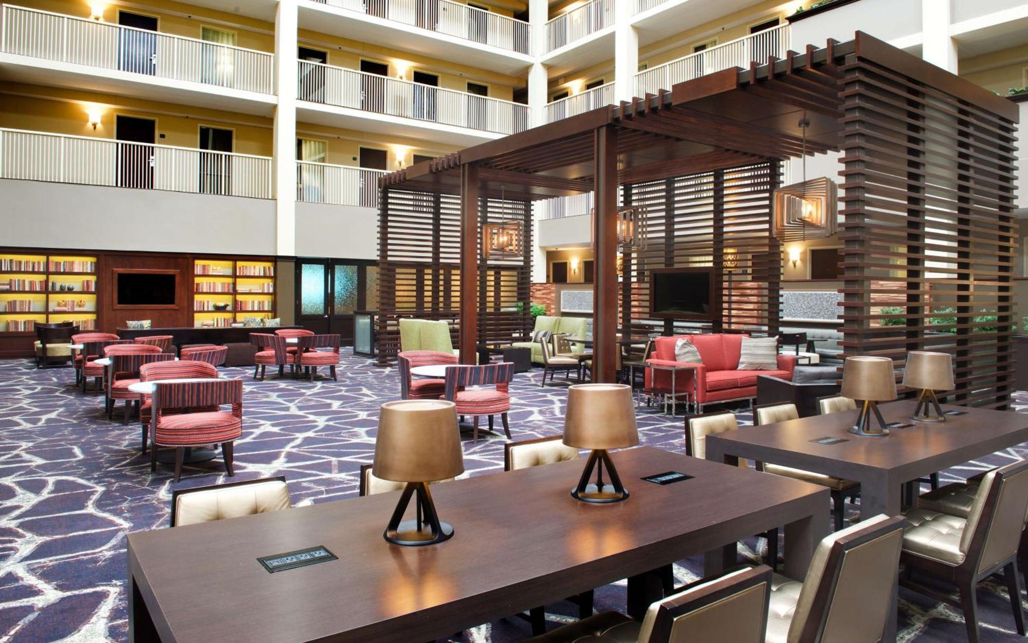 Embassy Suites By Hilton Philadelphia Airport Exteriör bild